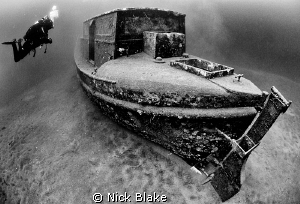 Diver and Elisabeth Austin Lifeboat, Wraysbury. by Nick Blake 